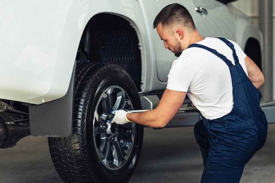 Tyre Fitting Services: Affordable Car Maintenance Tips Here